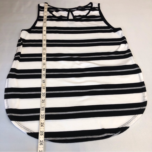 Papermoon Stitch Fix Stripe Sleeveless Top - Picture 10 of 16